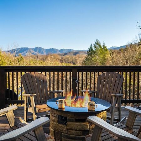 Buckhorn Hideaway By Stony Brook Cabins Gatlinburg Eksteriør billede